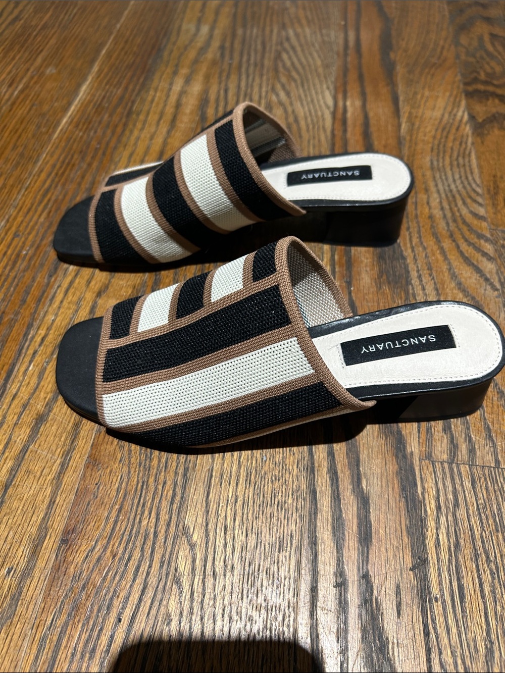 Sanctuary Black, White & Brown Knit Slide Mules - Picture 4 of 4
